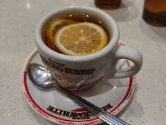 -香港新发烧腊茶餐厅(水围店)