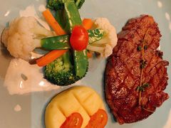 -SISTERS BAR RESTAURANT川意酒馆(嘉善老市H楼店)
