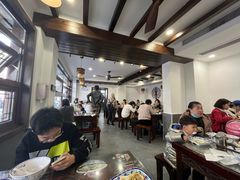 -长人馄饨铺(解放街店)