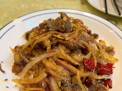 -鹤乡东北菜(崮山路店)