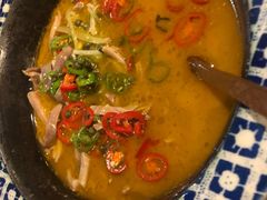 酸汤猪肚-松赞丽江山居餐厅