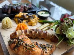 -Mark&Mars Restaurant