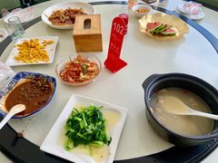 -七的湖·晚芳亭·阳澄湖农家菜·大闸蟹(莲花岛店)