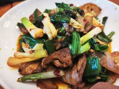 -彧玖食坊·川式砂锅酒馆(成山路店)