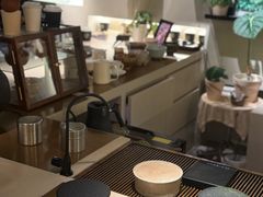 -luutosa  cafe & tea 鹿兔山