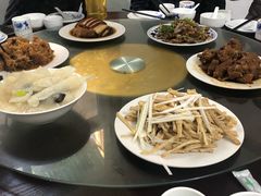 -大兴街扣碗包子馆