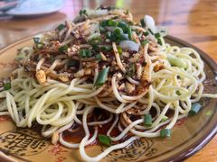 -一品红烧鸭特色川菜(三岔湖店)
