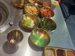 -釜山火炉·海鲜烤肉(紫藤路店)