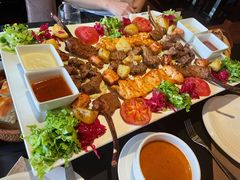 -Efes Turkish & Mediterranean Cuisine 艾菲斯餐厅(陆家嘴店)