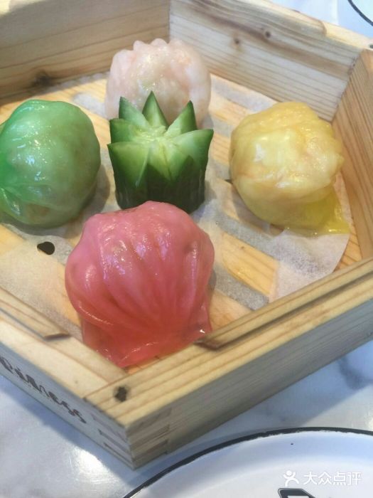 happiness小幸运粤式创意菜(北京路店)彩色虾饺图片