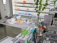 -视野联行眼镜蔡司·依视路官方授权店(顺城店)