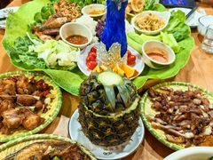 -沐毫傣泐云南菜孔雀宴•手抓饭傣味烧烤(曼听公园店)