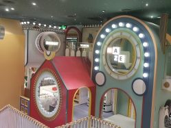 -meland亲子乐园•派对•研学(宁波华润万象城店)