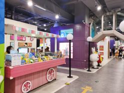 -多元宝贝世界(曲江彩虹谷店)
