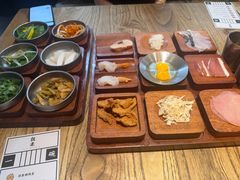 -银米·云南传统过桥米线(双廊黑金冠店)