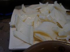 -憨石匠鲜菜土火锅(昆都店)