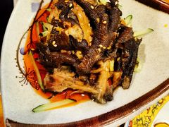 -毛辣果·贵州红酸汤牛肉火锅(西单店)