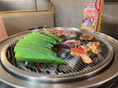 -围炉肉舍•炭烤活鳗•丹东海鲜烤肉(步行街店)