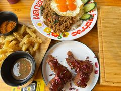 -勺子米线·云南传统小吃市集(四方街店)