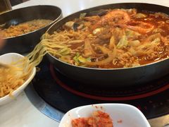 -玛喜达韩式火锅大排档(海城店)