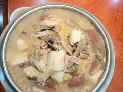 -老码头黑皮肘子锅包肉(文政街店)