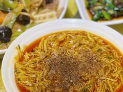 -柏合黄记豆腐皮饭店