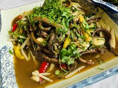 -周鱼鳅饭店