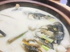 -客家大院·非遗赣南客家菜(郁孤台店)