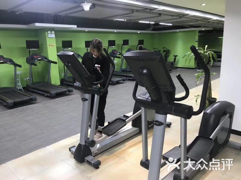 国际精英汇健身