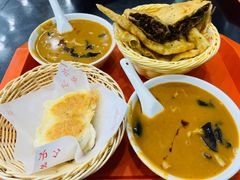 -方中山胡辣汤(成都首店)