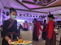 -巴音浩日娲·蒙餐(双林东路店)