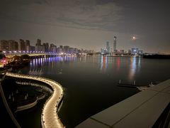 -SU lounge the lake view湖景酒廊
