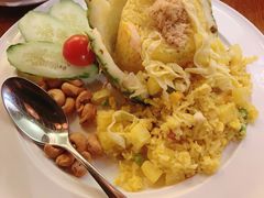 特色菠萝海鲜炒饭-明泰谷泰国餐厅(正大广场店)