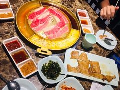 芝士锅底-猪啊牛呀羊啊铜盘烤肉(正大广场店)