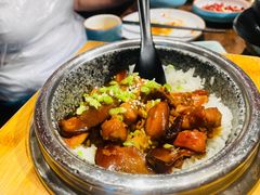 -明洞阿姨·韩式酱蟹烤肉·创意料理(三元桥店)