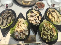 -原林野山菌火锅·炒菌(关上野生菌一条街店)