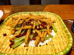 -黄泥岗·地道湖北菜(奥特莱斯店)