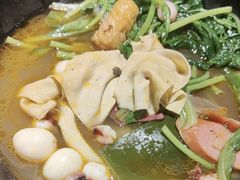 -万记麻辣烫国展总店