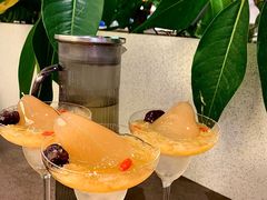 -锅飘飘·东北铁锅炖(雨花客厅店)