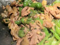 -费大厨辣椒炒肉(高铁吾悦广场店)