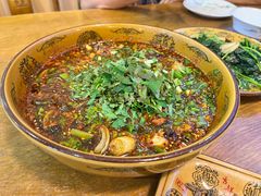 -乐山第一家临江鳝丝(茶坊路店)