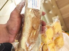 -顶东面包花园·生日蛋糕(世博店)