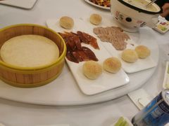 精品烤鸭-鸿运楼烤鸭店(天桥店)