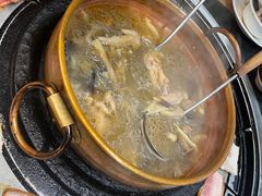 -阿山卓·野生菌火锅·纳西火塘烤肉