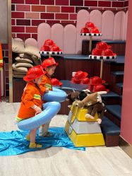 -奈尔宝家庭中心·亲子餐厅(鄞州万达店)