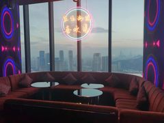 -大连君悦酒店 · VIVA(星海广场店)