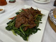 芥兰炒牛肉-金华安大酒楼·老牌潮菜·粤式茶点(东方国际店)