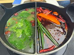 草本原汤乐山红汤-山缓缓火锅(苏州仁恒仓街店)