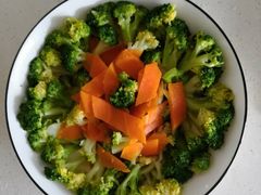 -爱月宝月嫂·育儿嫂(哈尔滨总店)