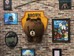 -LINE FRIENDS Garosu-gil Flagship Store